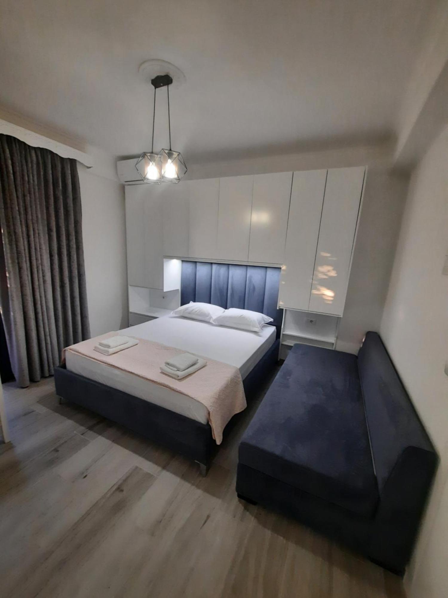 Nora'S Guesthouse Sarande Exterior photo